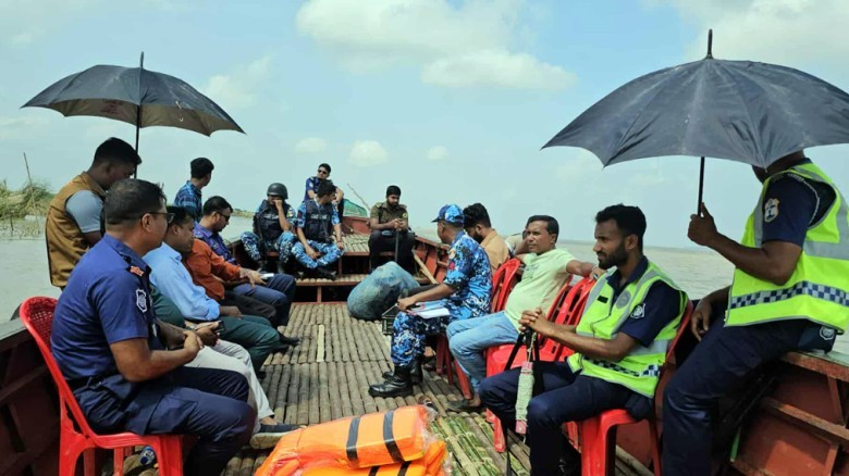 Ilisha from the banned period is being sold openly in Rajbari